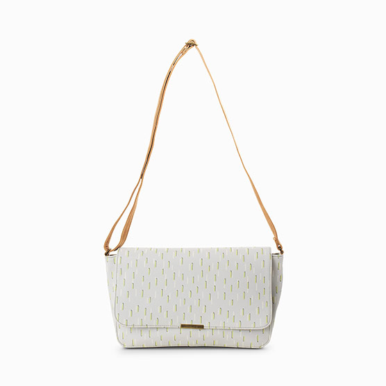 Day By Day Crossbody - Dancing Dash Pebble